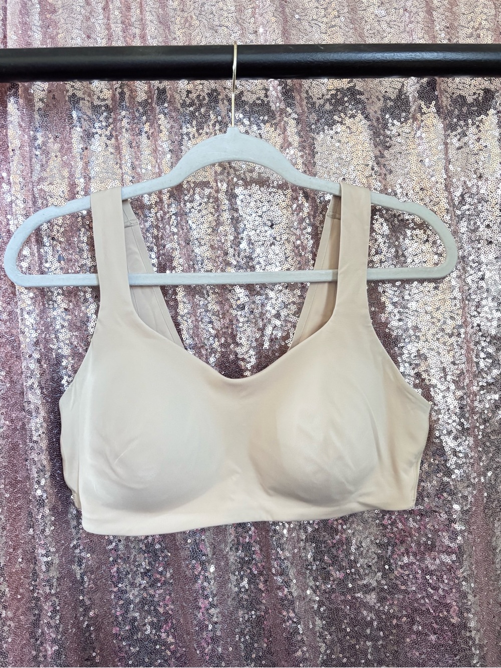 HUUG Daily Embrace Nude Pullover Bra Chai wide strap Size Large - Picture 2 of 7